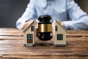 Sprzedaż domu po rozwodzie i podziale majątku